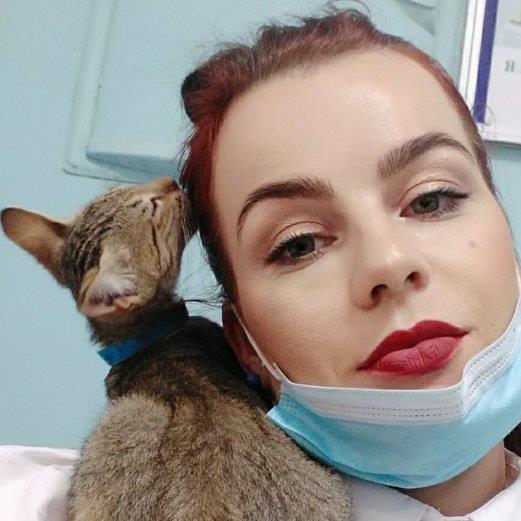 Elena Pet hotel experience in real homes! 3