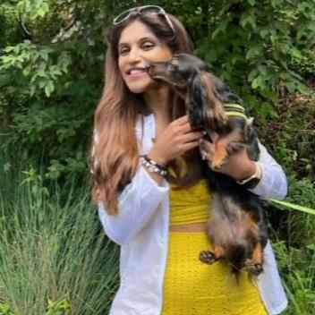 Nisha  Pet hotel experience in real homes! 5